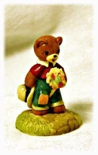 Giddy Up Miniature Figurine